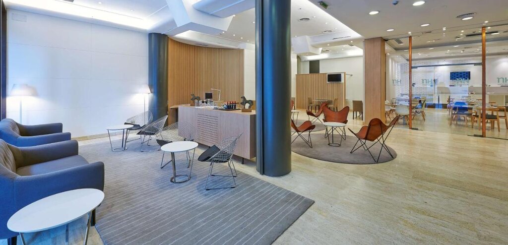 Hotel983