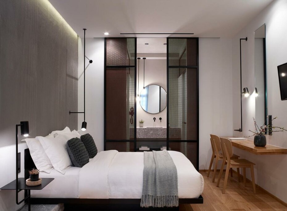 Hotel598