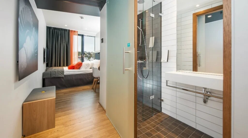 Hotel358