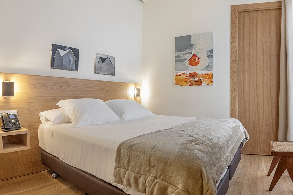 Hotel699
