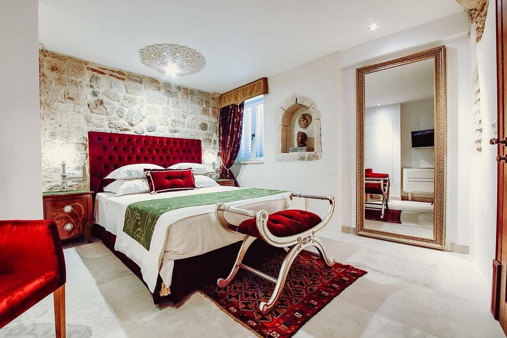 Hotel1323