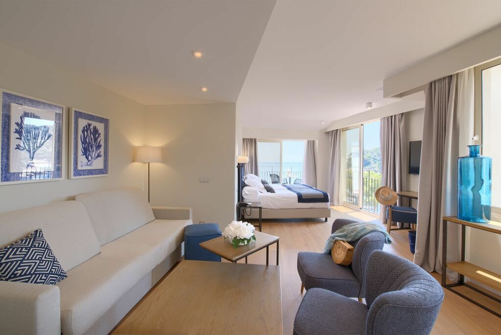 Hotel657