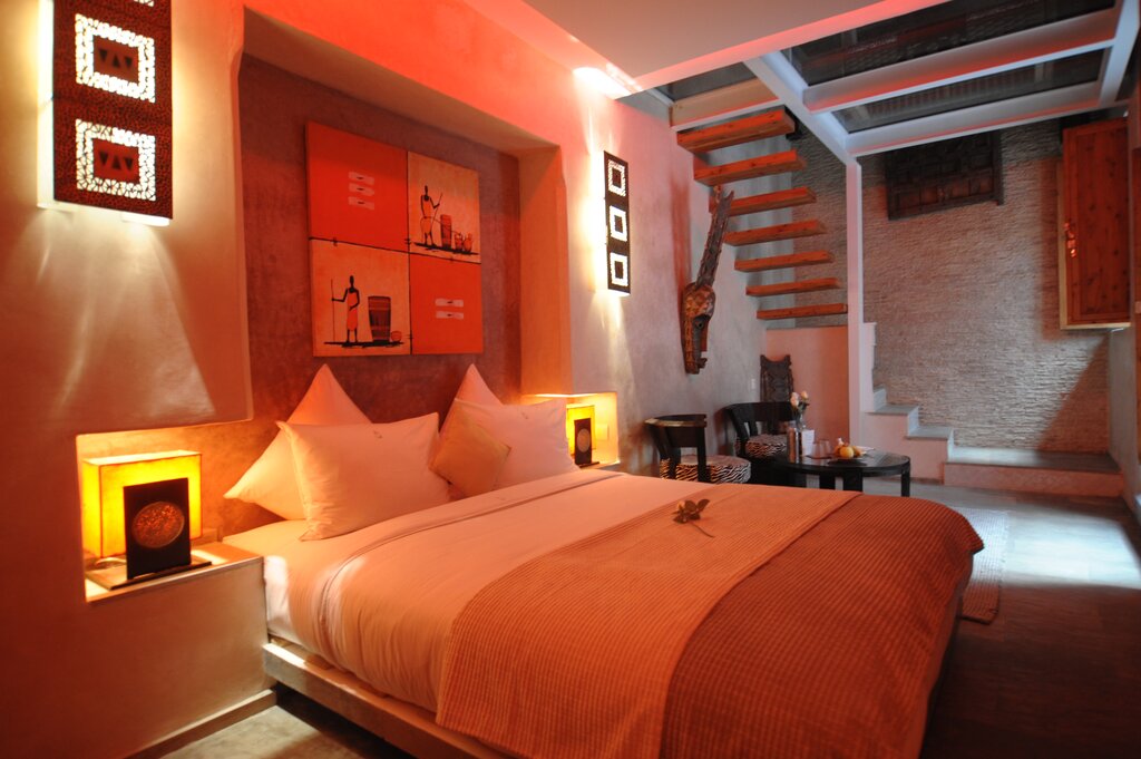 Hotel84
