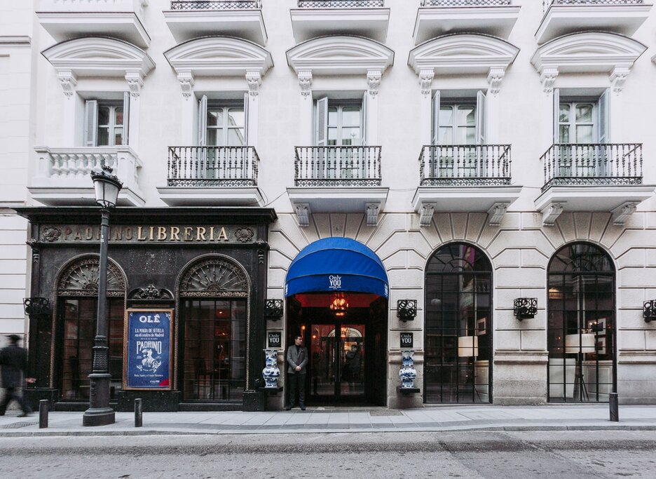 Hotel1023