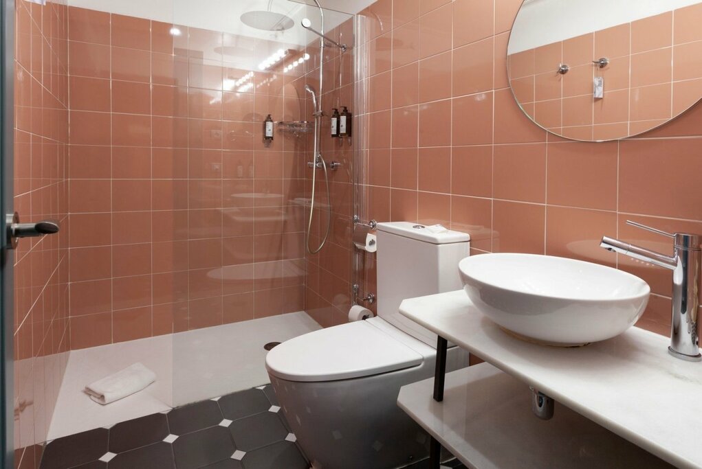 Hotel812