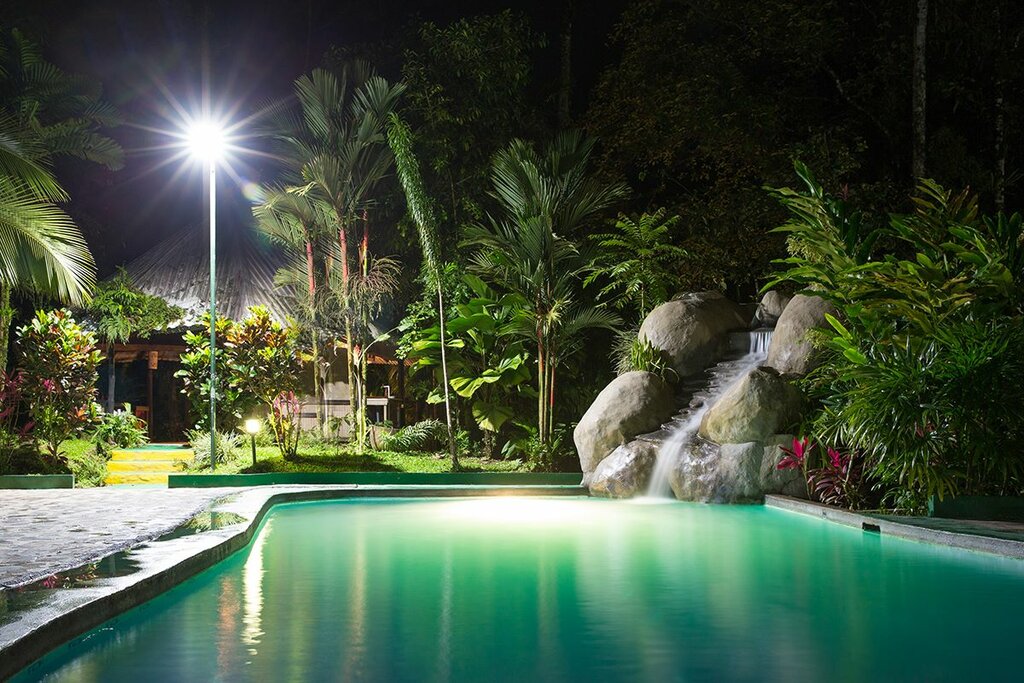 Hotel229
