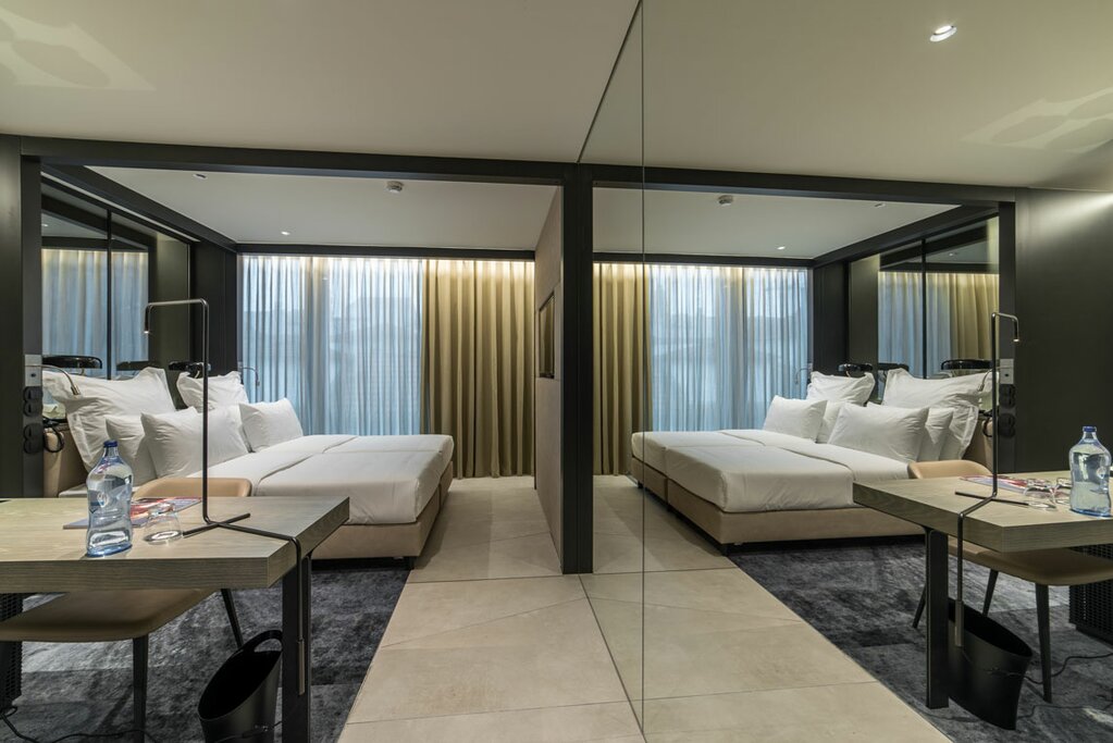 Hotel1138