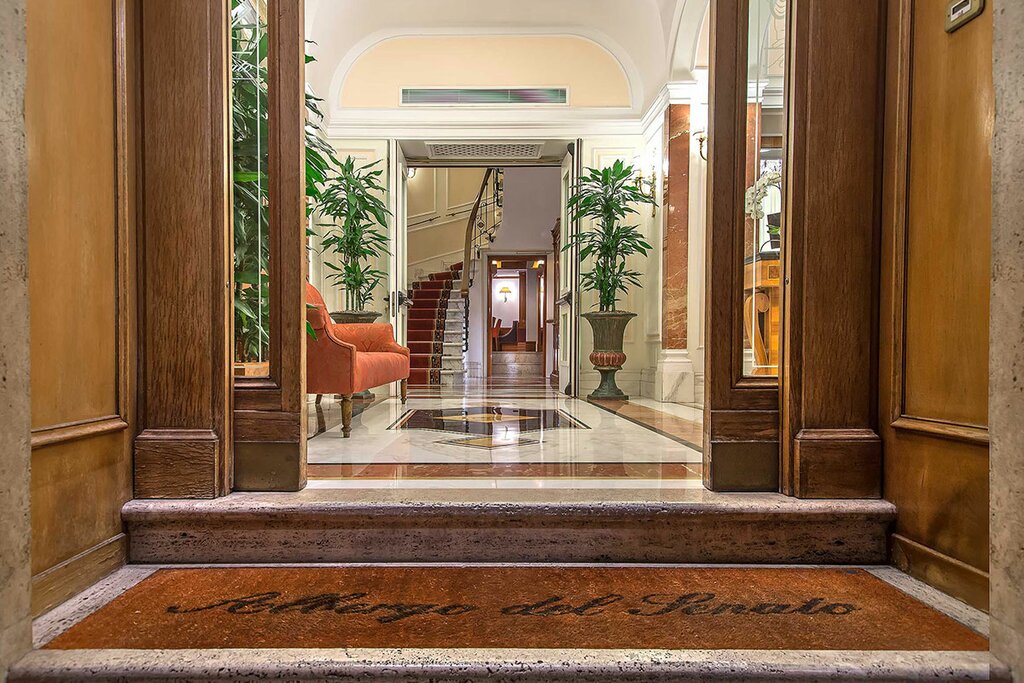 Hotel32