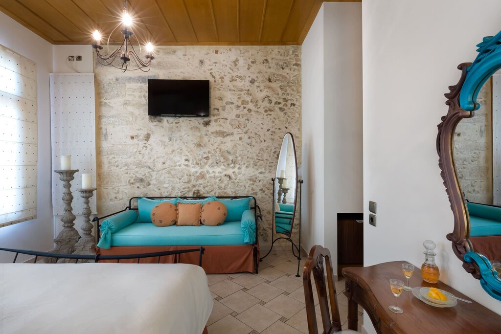 Hotel536