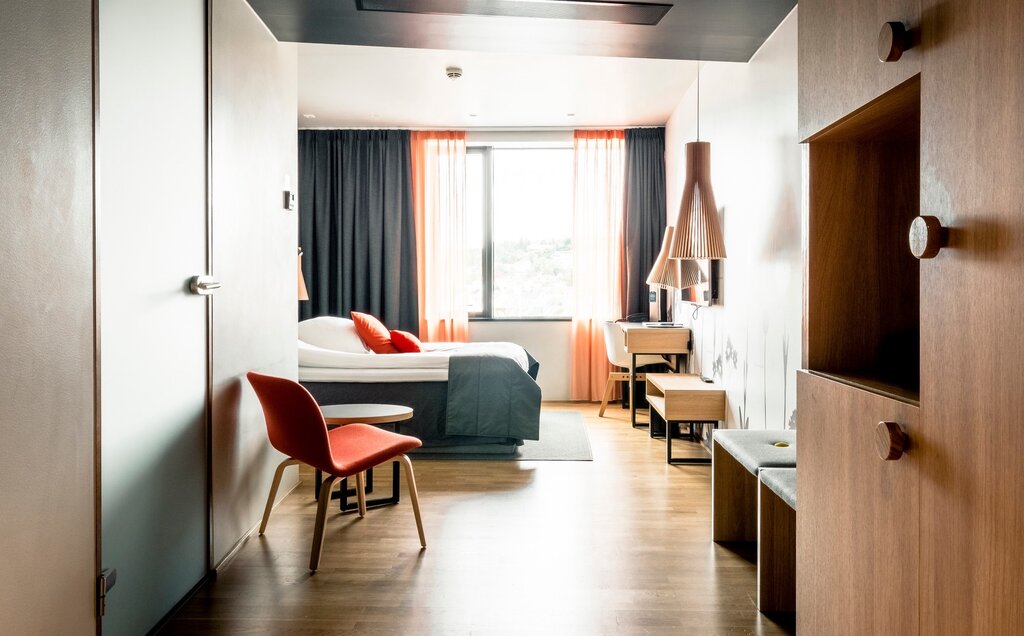 Hotel358