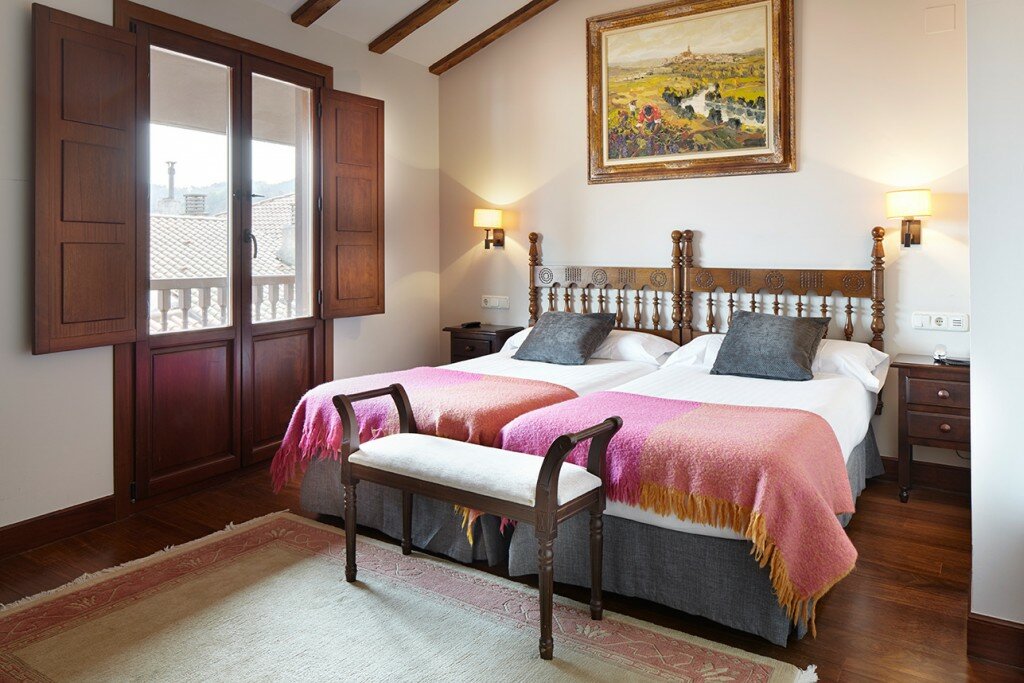 Hotel716