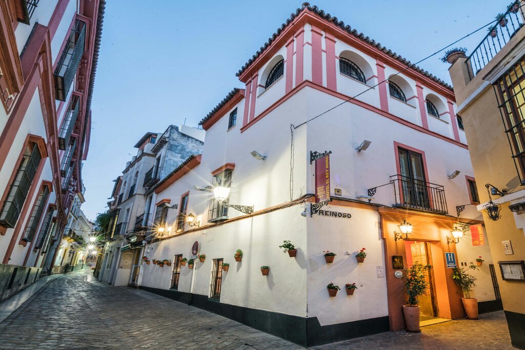 Hotel901