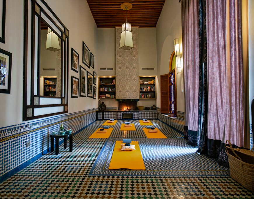 Hotel75