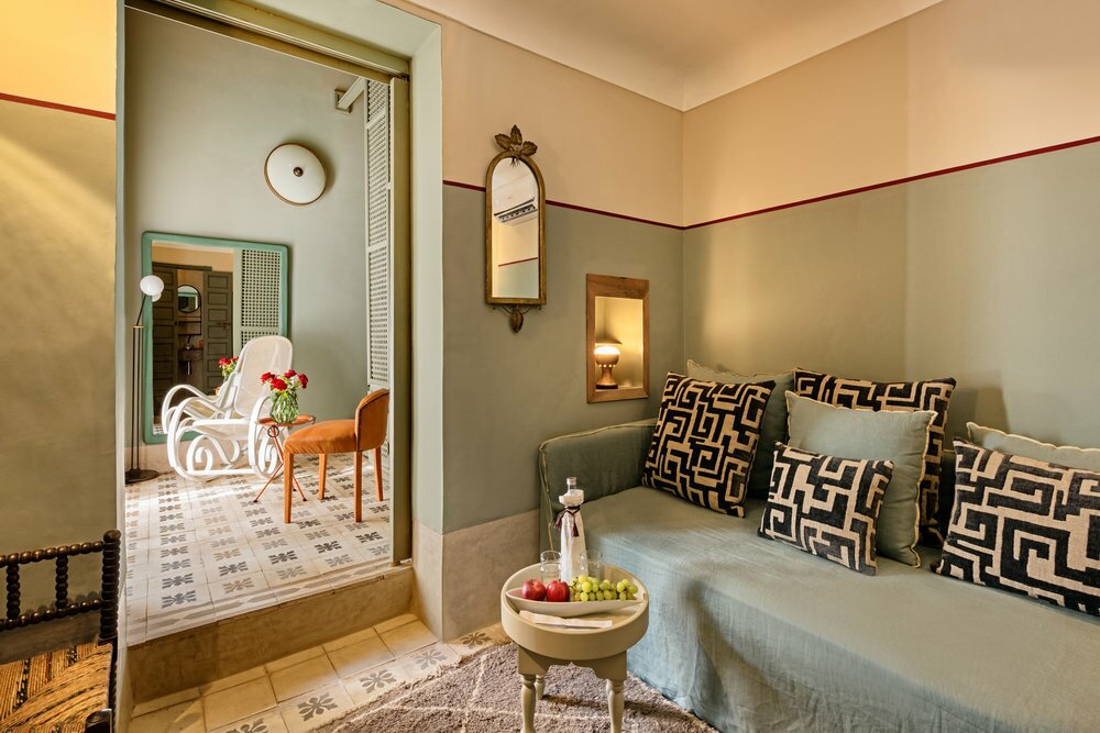 Hotel81