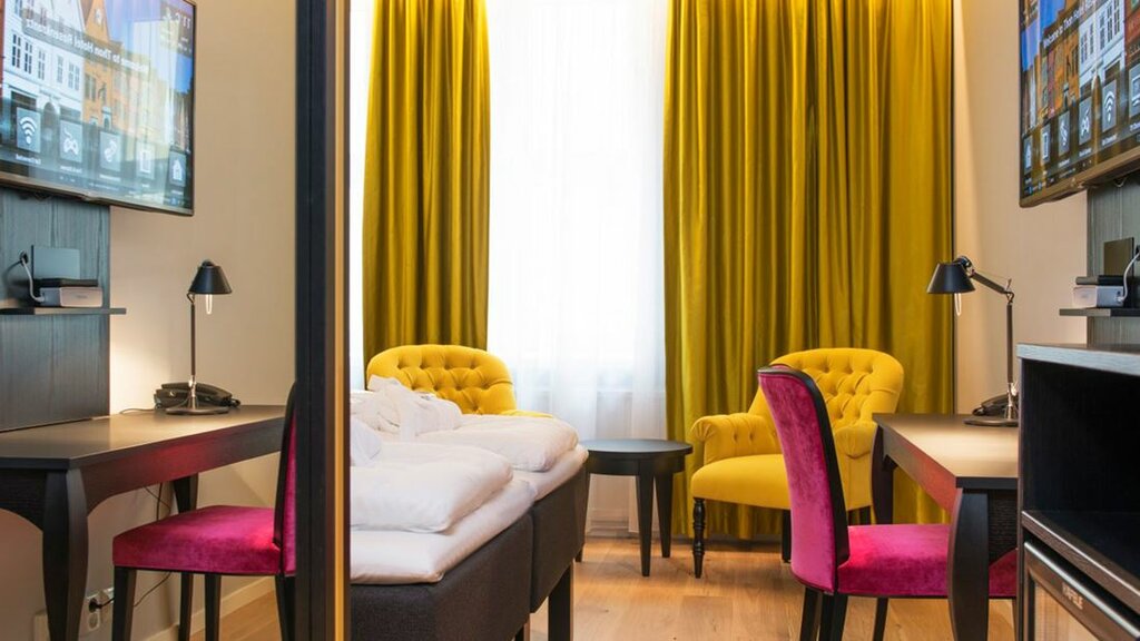 Hotel396