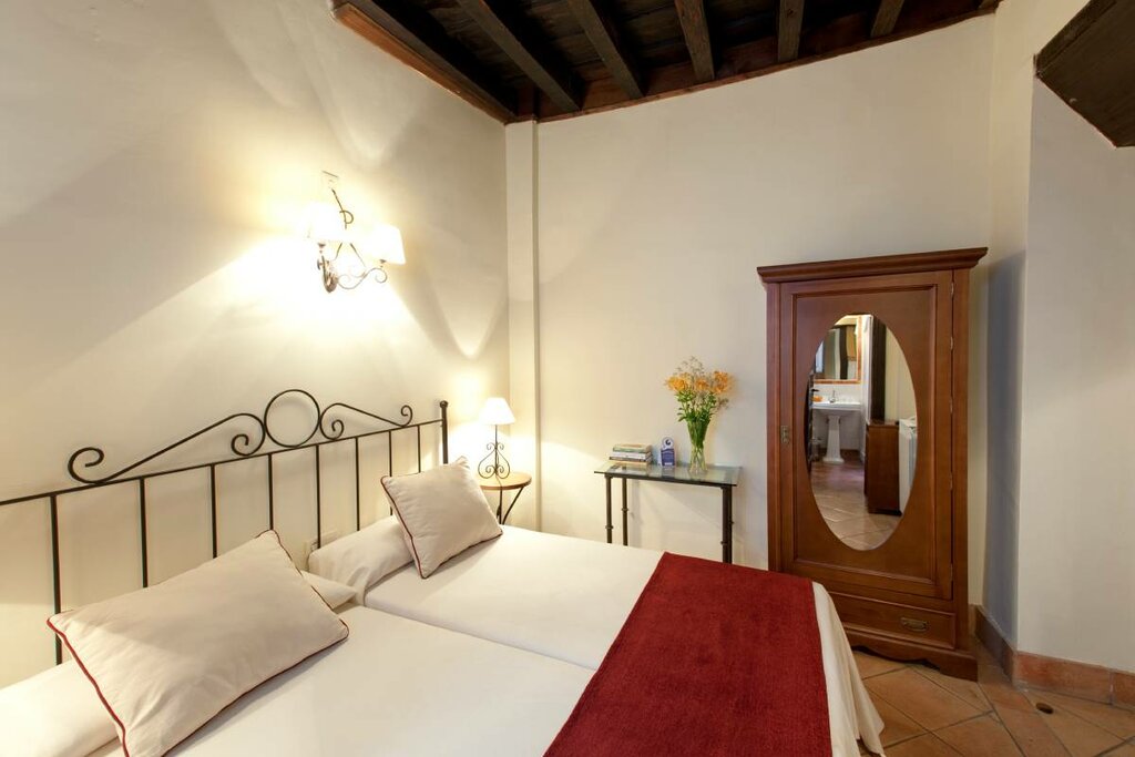 Hotel770