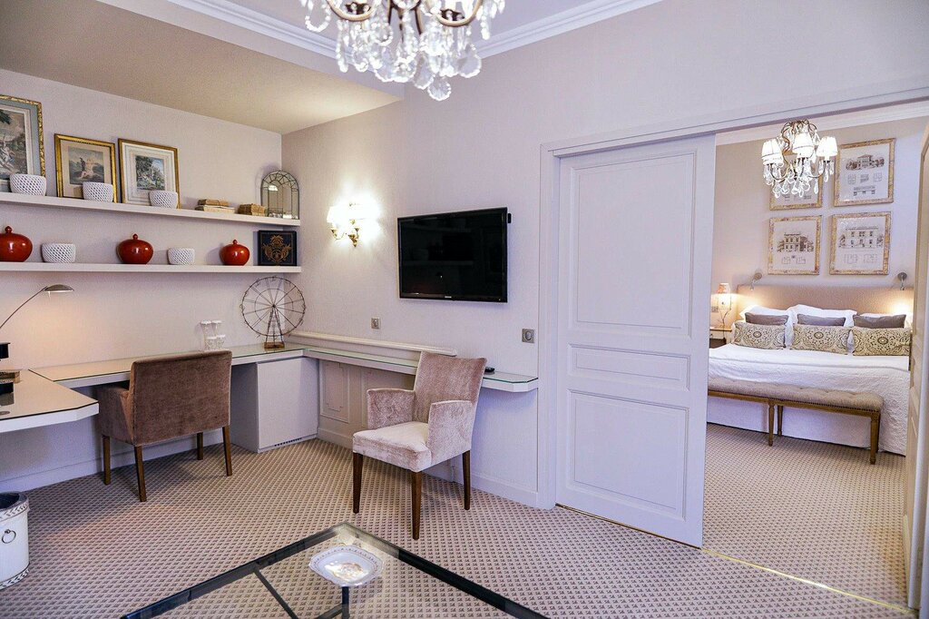 Hotel1282