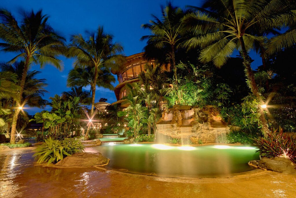 Hotel166