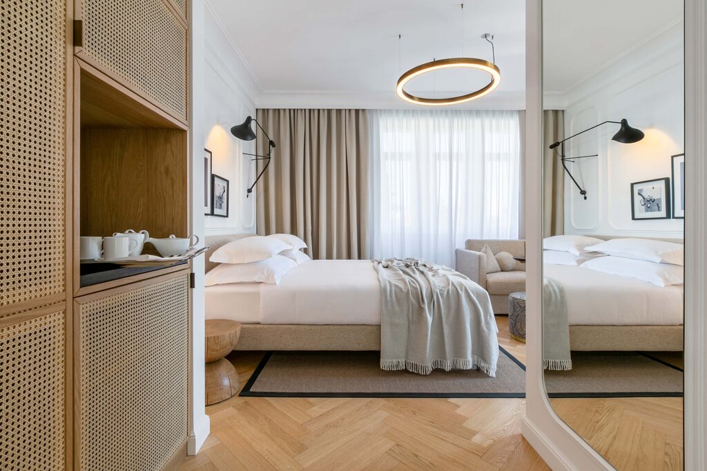 Hotel1326