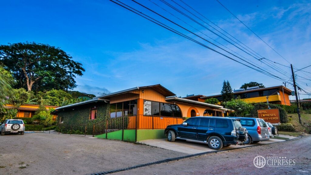 Hotel284