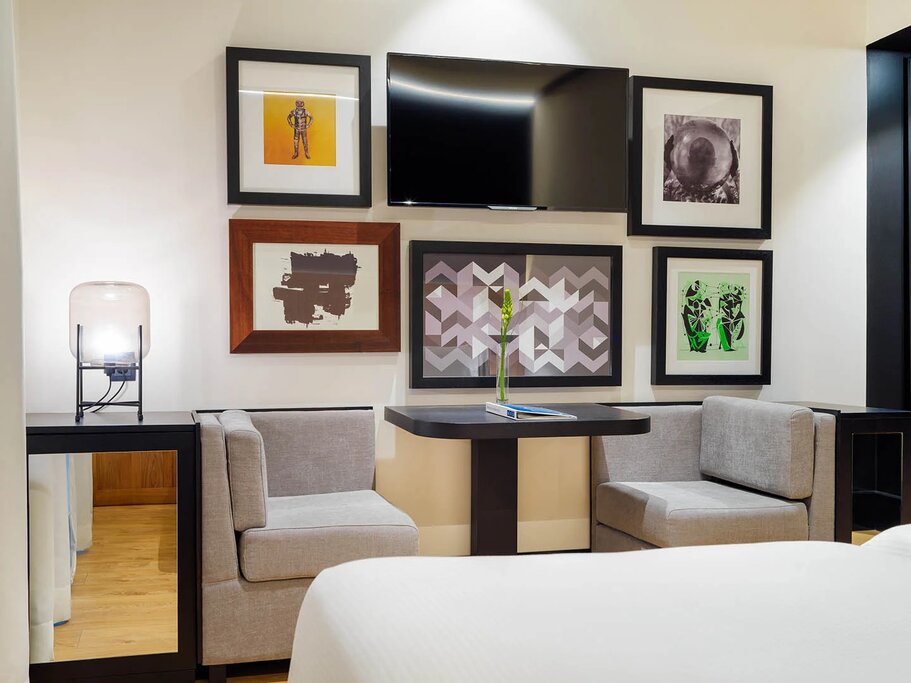 Hotel690