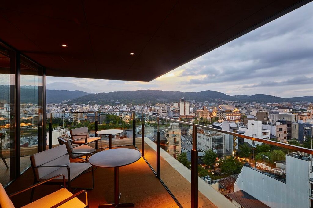 Hotel113