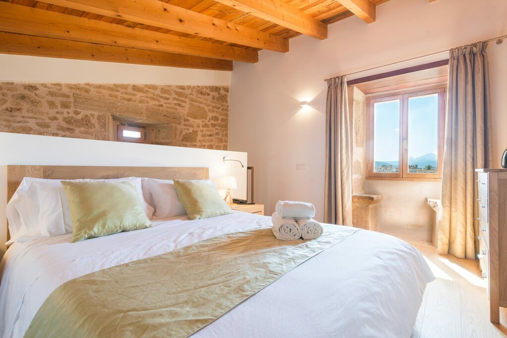 Hotel1056
