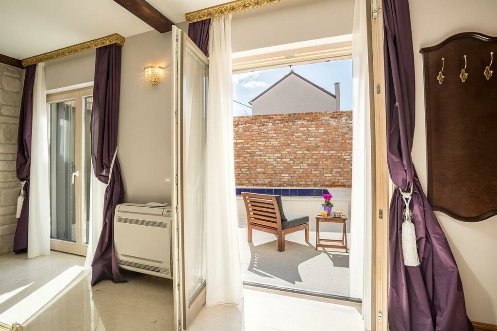Hotel1344