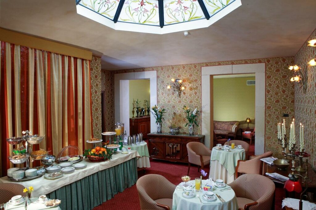 Hotel57