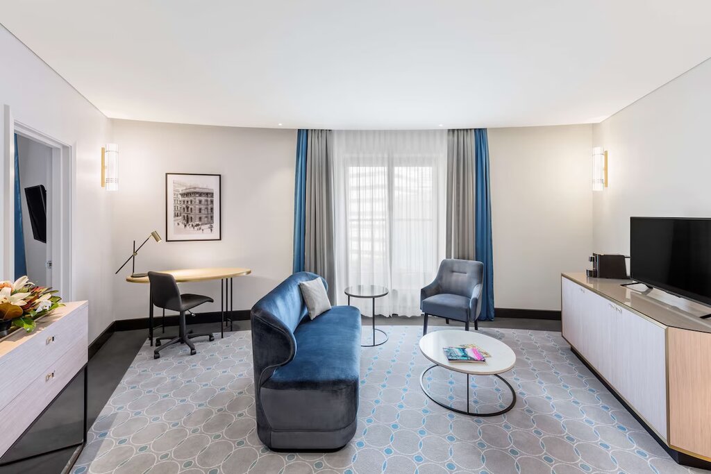 Hotel1383