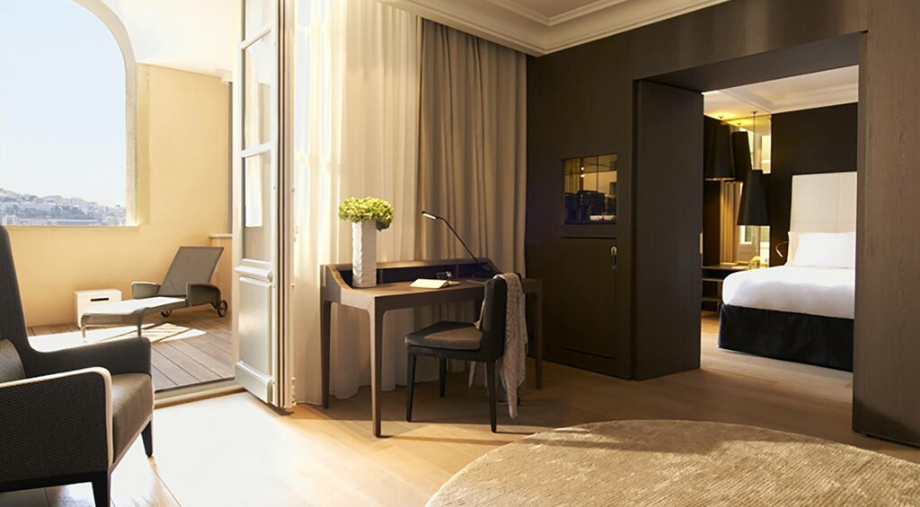 Hotel1299