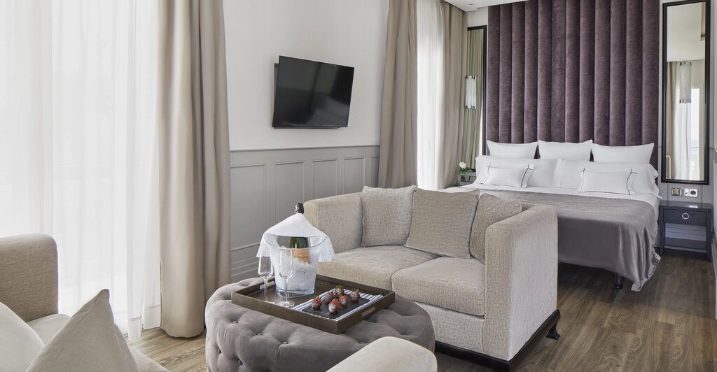 Hotel994