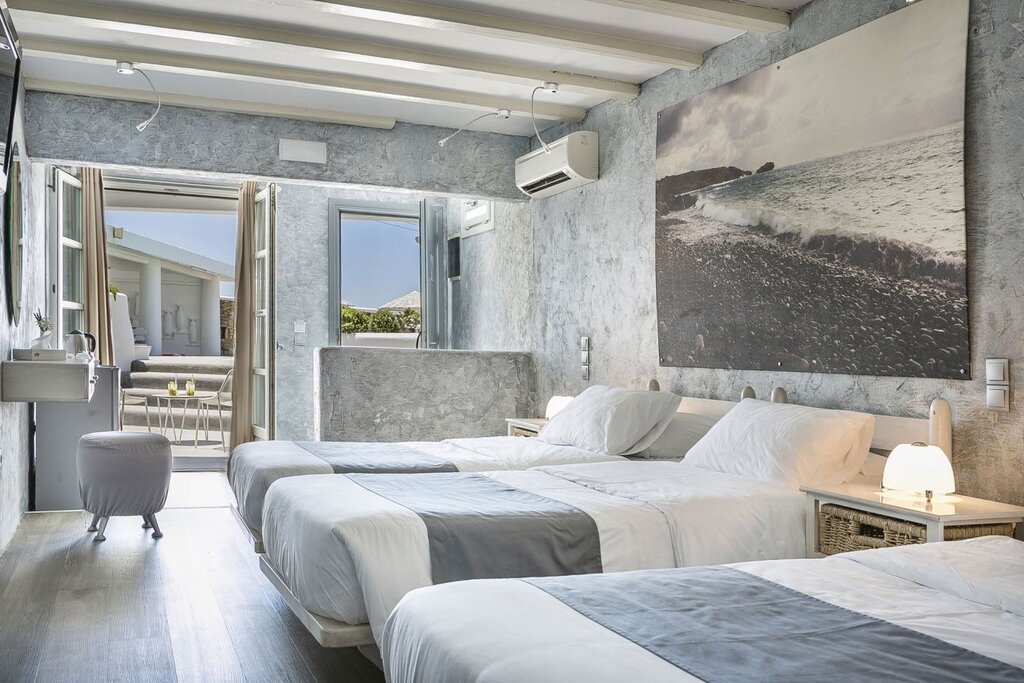 Hotel467