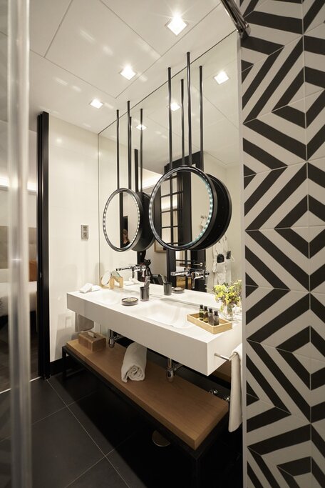Hotel736