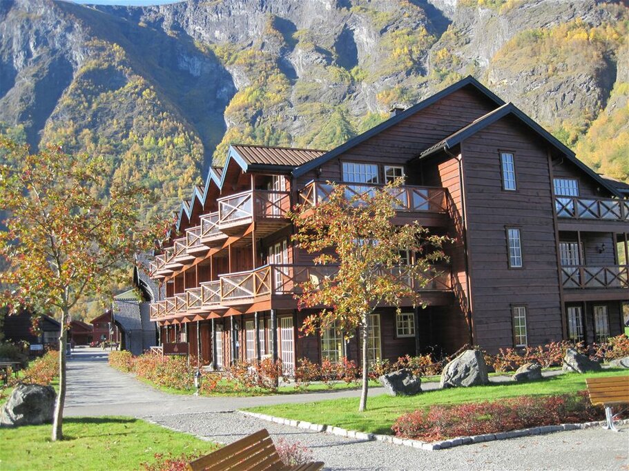 Hotel369