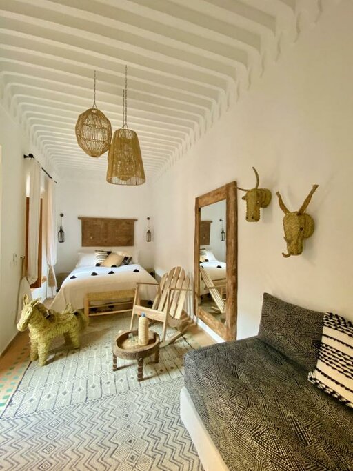 Hotel74