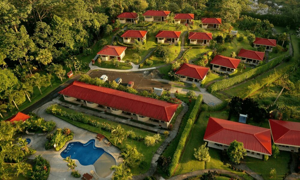 Hotel272