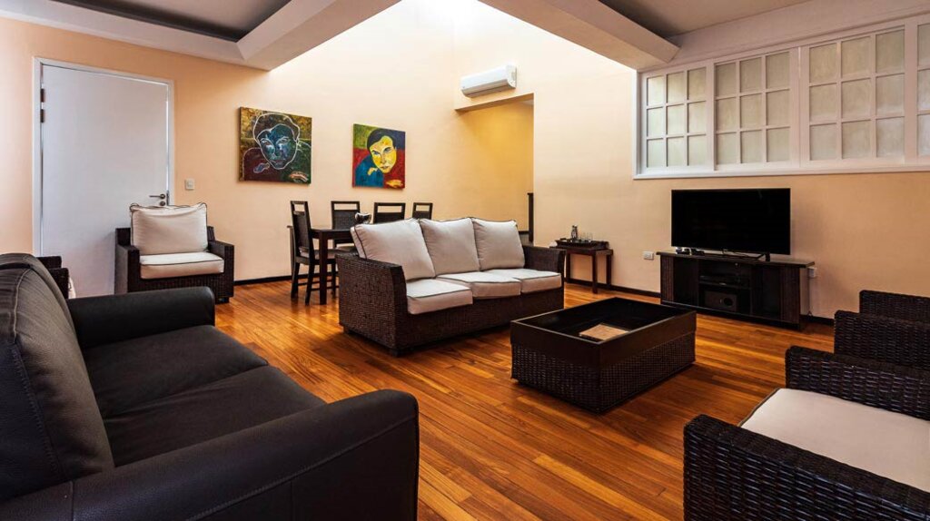 Hotel290