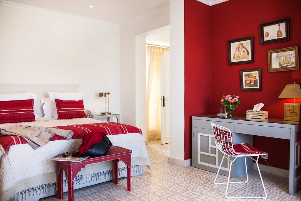 Hotel85