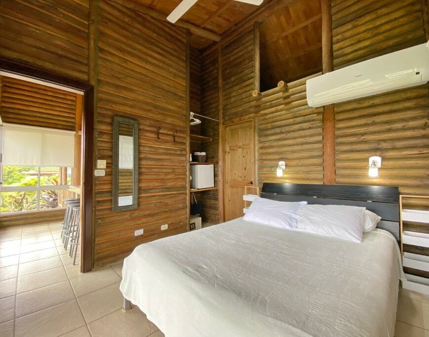 Hotel317