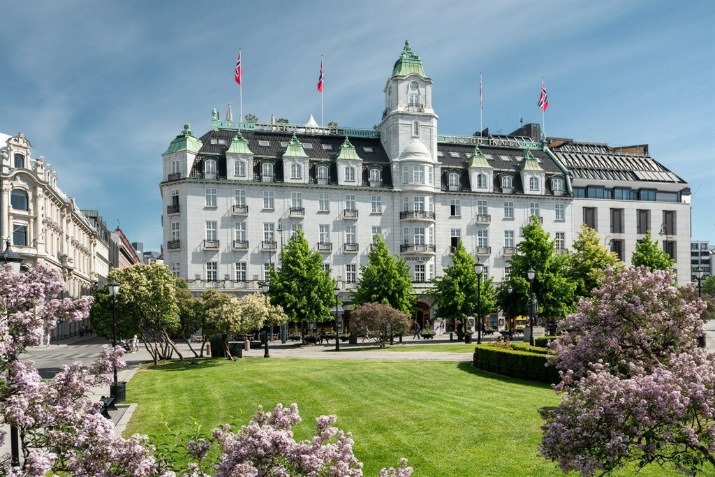 Hotel398