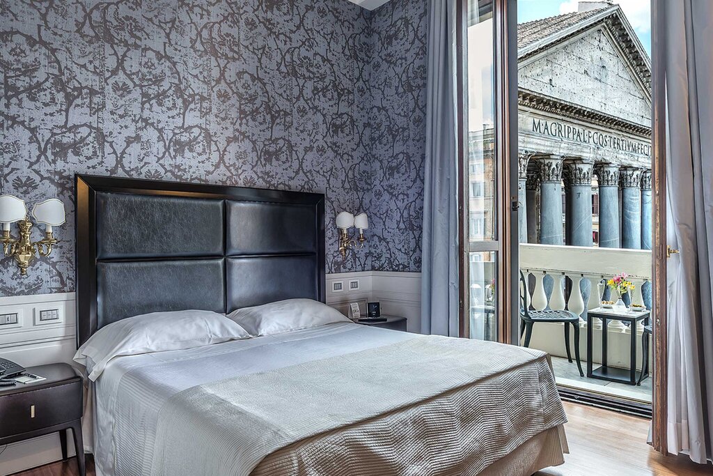 Hotel32