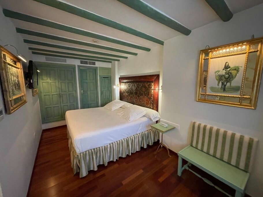 Hotel670