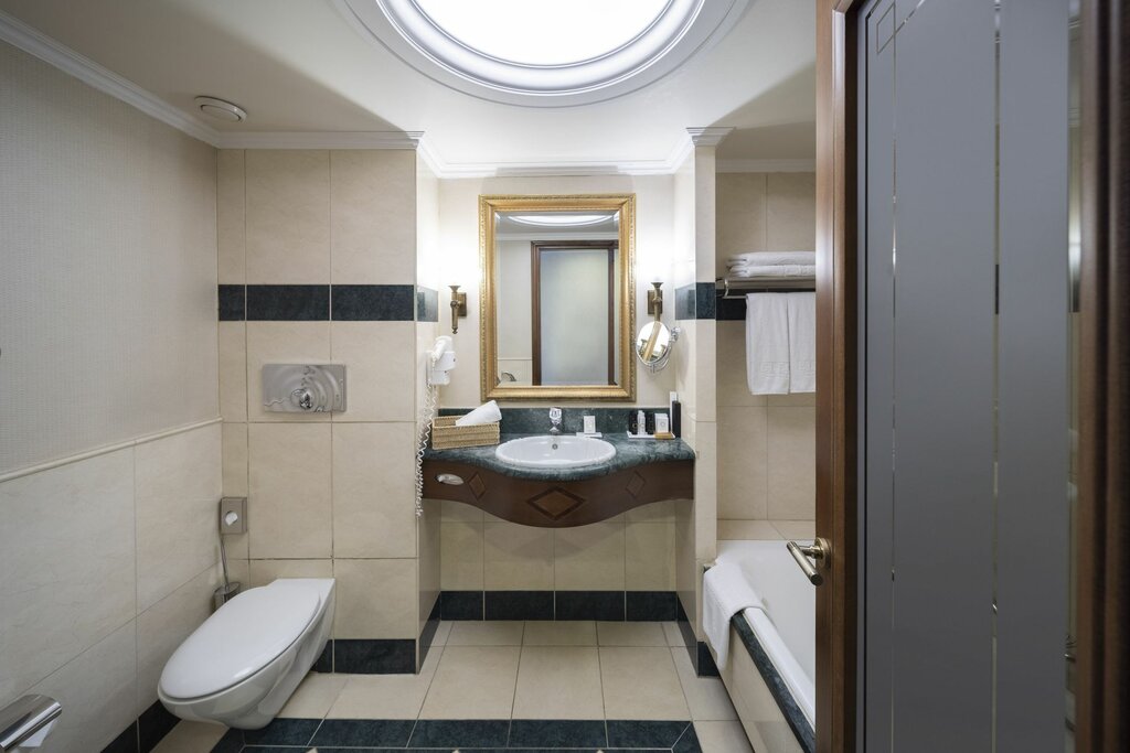Hotel495