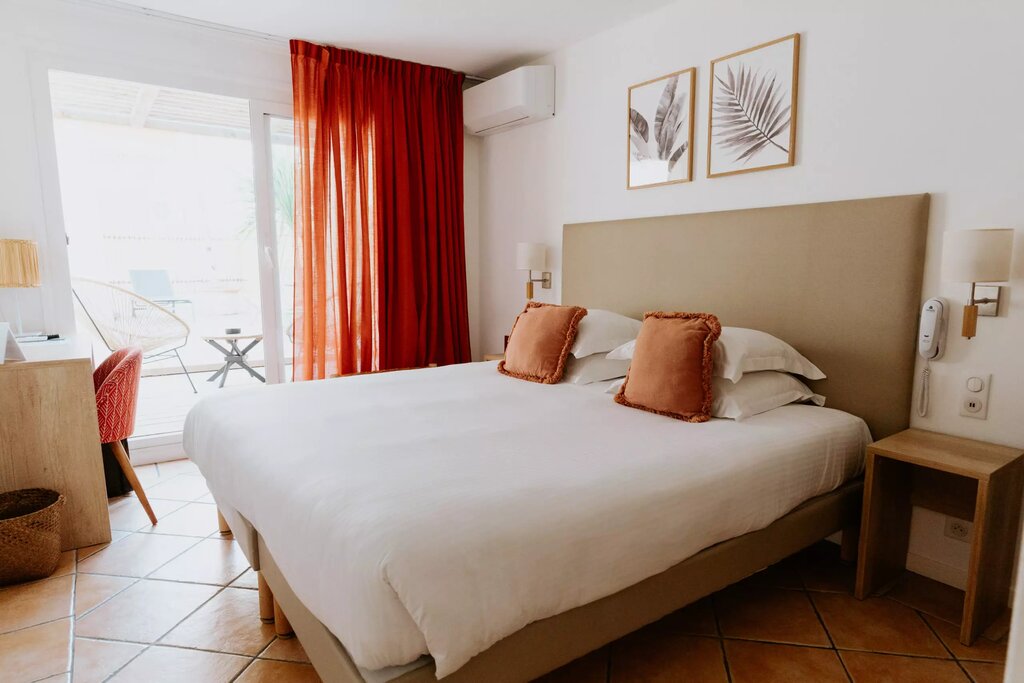 Hotel1273