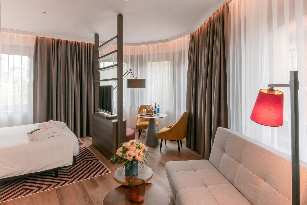 Hotel852