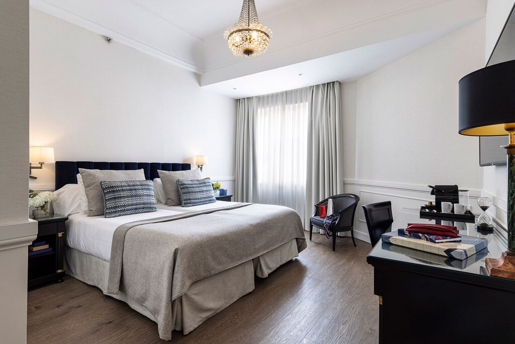 Hotel751