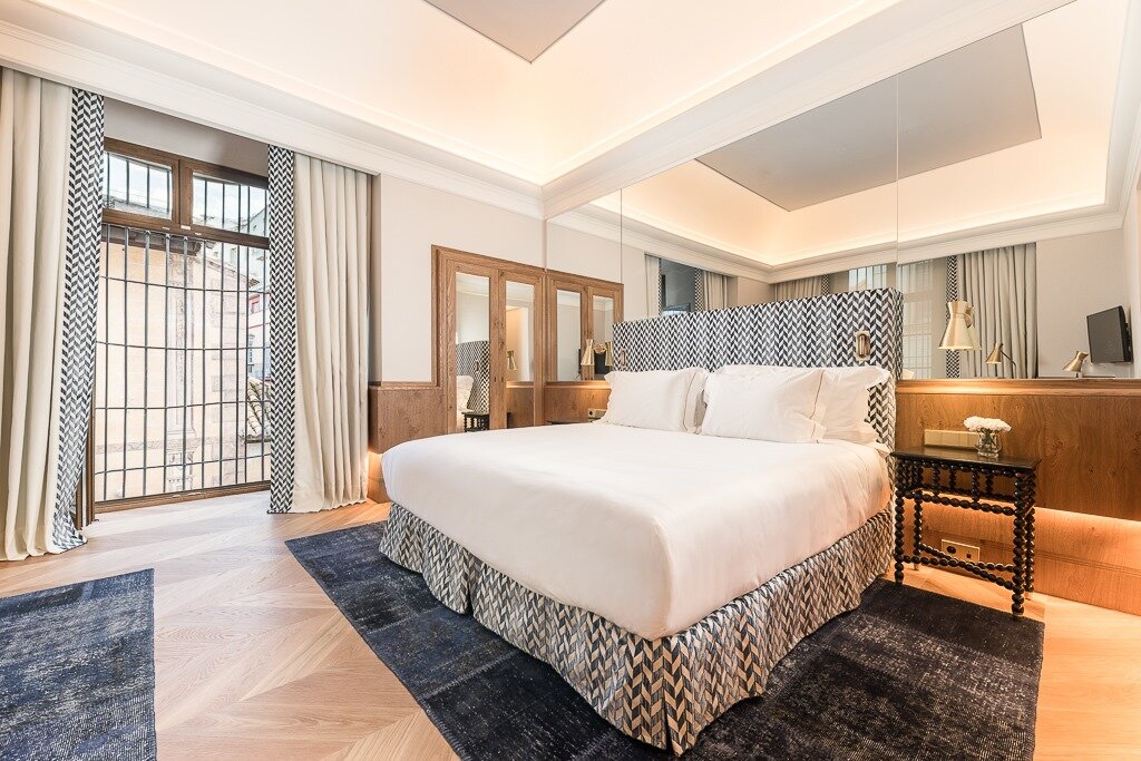 Hotel705