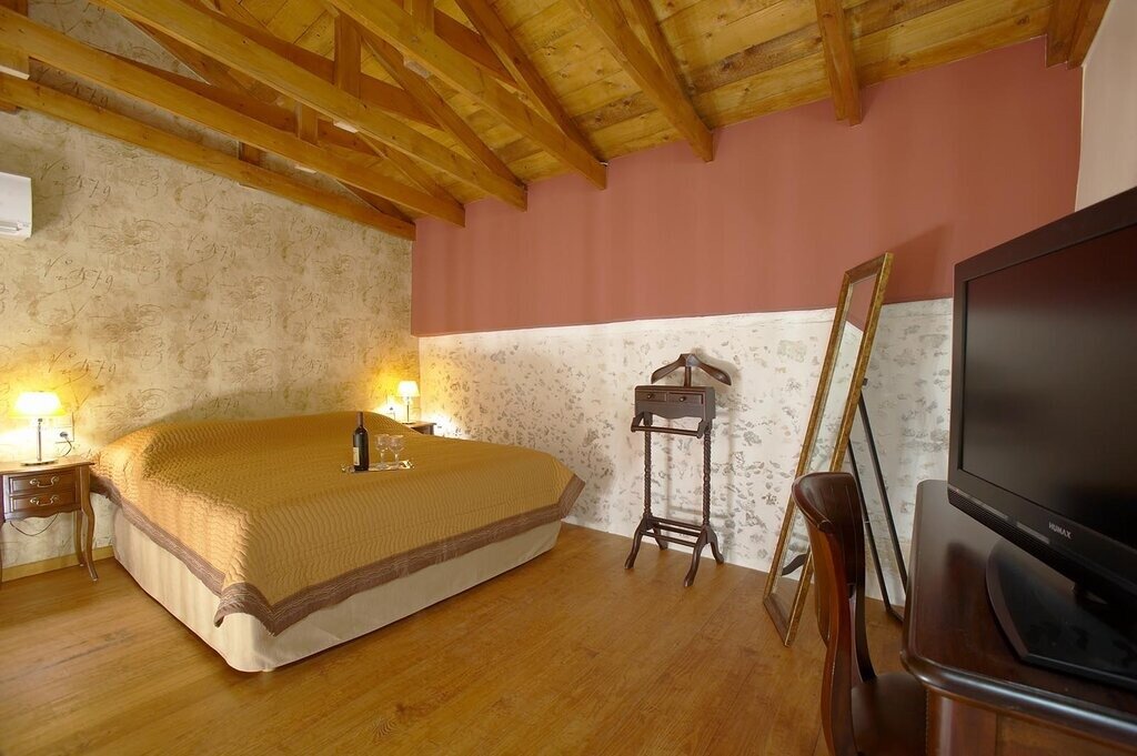Hotel649