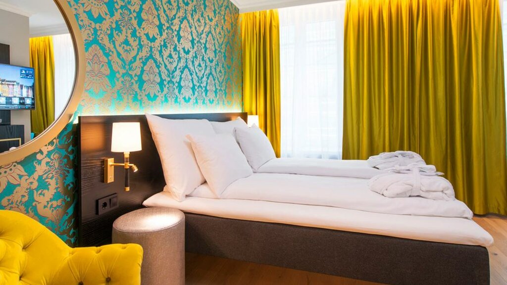 Hotel396